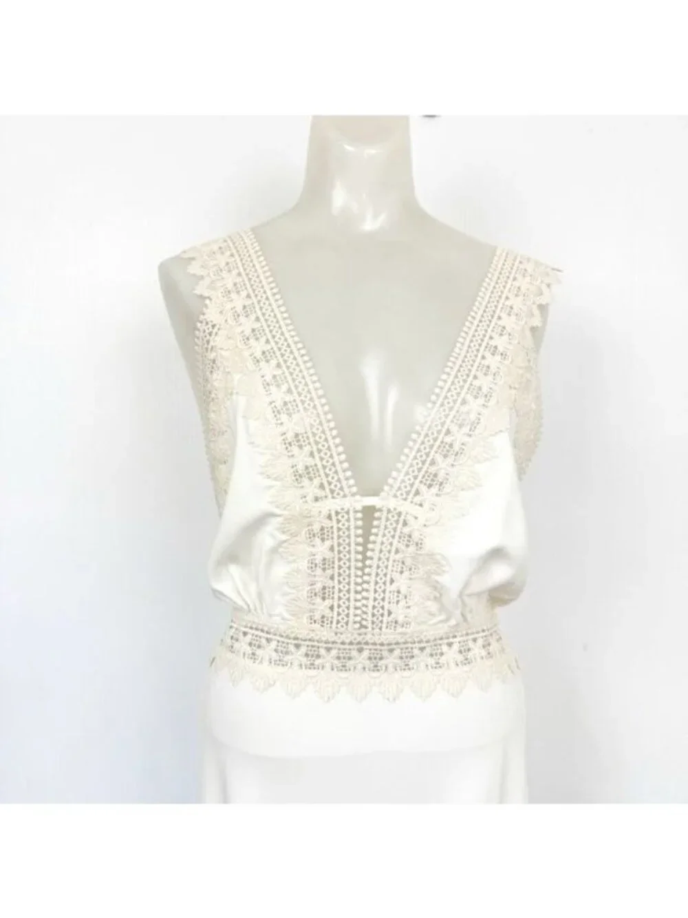 Flora Nikrooz Sleepwear Blythe Nightgown Ivory small